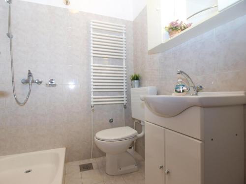Apartments Valbandon 1616