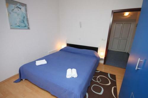Apartment Funtana 7076b