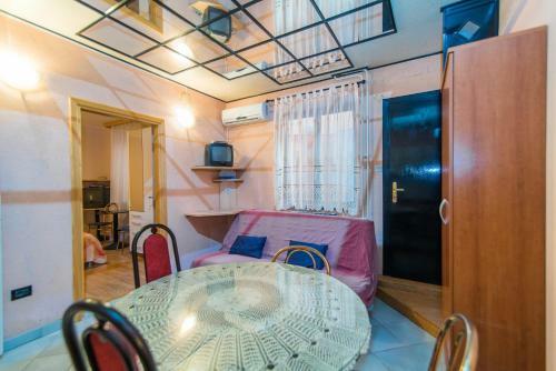Hostal Apartment Vilma Funtana