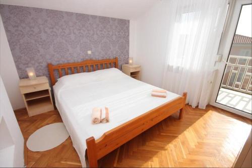 Apartments With A Parking Space Funtana (porec) - 7076