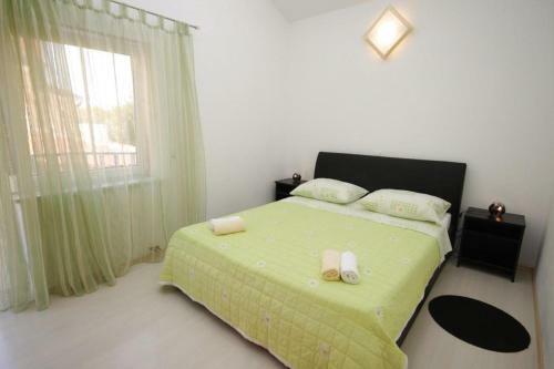 Apartments With A Parking Space Funtana (porec) - 7076