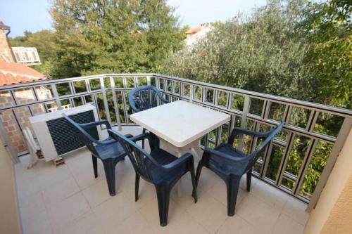 Apartments With A Parking Space Funtana (porec) - 7076