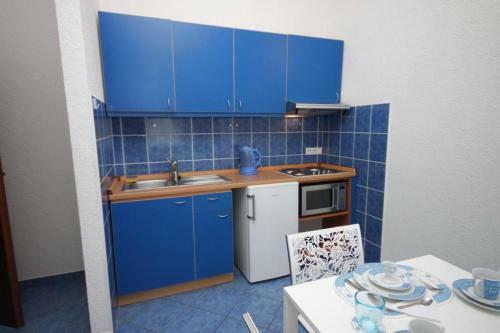 Apartments With A Parking Space Funtana (porec) - 7076