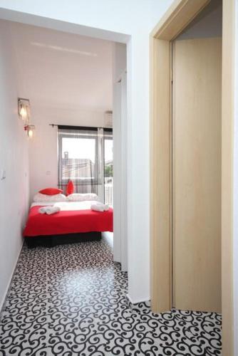 Apartments With A Parking Space Funtana (porec) - 7076