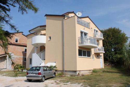 Apartment Funtana 7076c