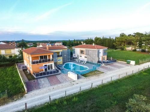 Hostal Residence Elody