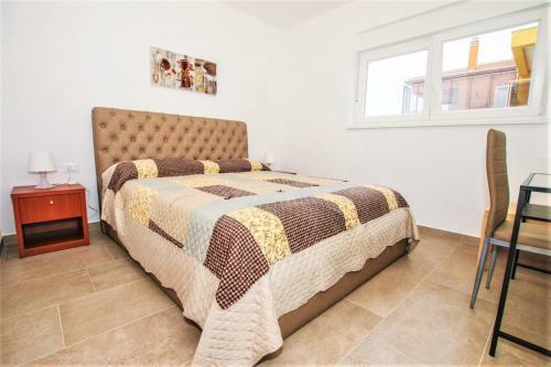 Hostal Residence Elody