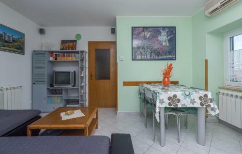 Hostal Funtana Rooms