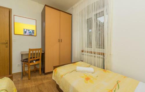 Hostal Funtana Rooms