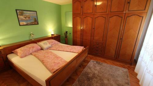 Holiday Home In Gabonjin/insel Krk 12986