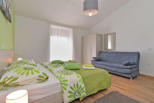 House Roberto 1384