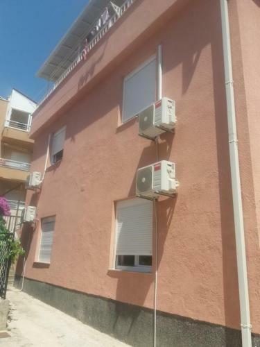 Hostal Triple Room Gradac 16006c