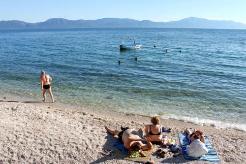 Apartment Gradac 15282e