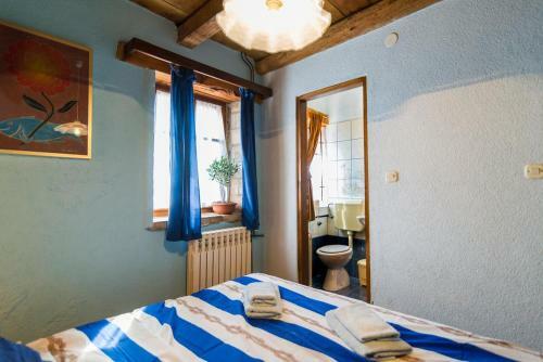 Hostal Double Room Bratulici 13188e