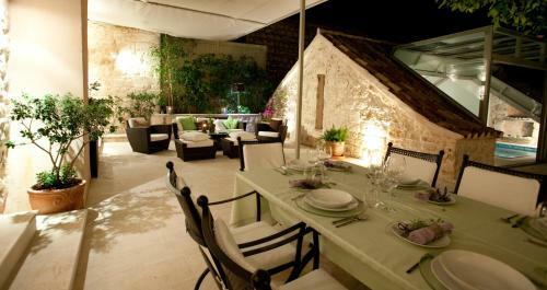 Heraclea House