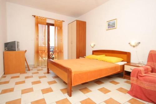 Apartments By The Sea Milna (hvar) - 8795