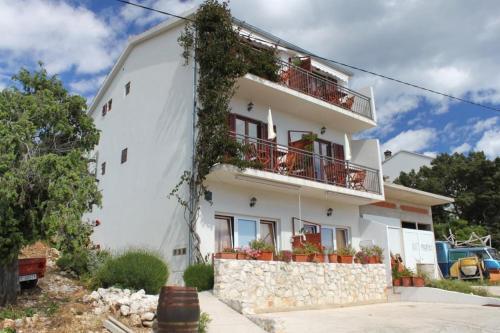 Apartments By The Sea Milna (hvar) - 8795