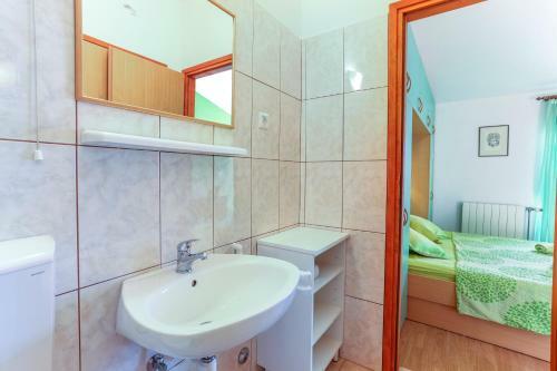 Hostal Apartments And Rooms Ivanovi?
