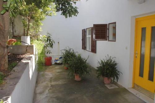 Apartments With A Parking Space Hvar - 8769