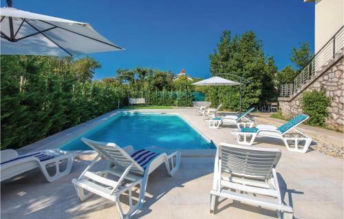 Four-bedroom Holiday Home In Jadranovo