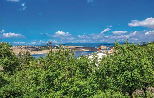 Four-bedroom Holiday Home In Jadranovo
