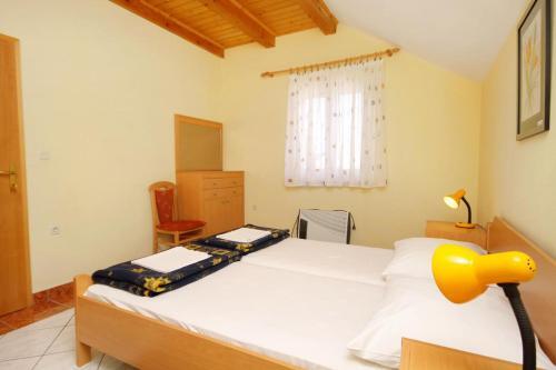 Apartment Jadranovo 3238b