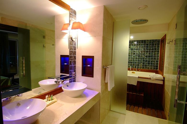 Hotel Goldcity Tourism Complex