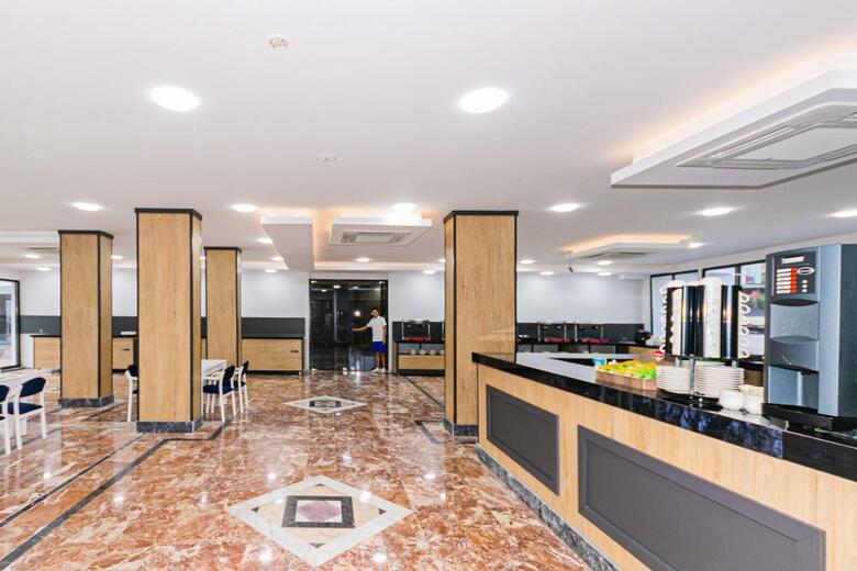 Lara World Hotel
