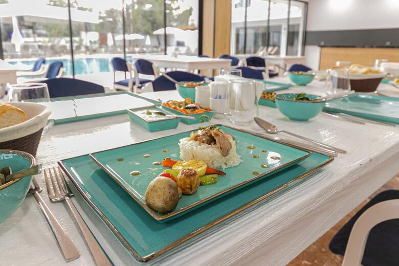 Lara World Hotel