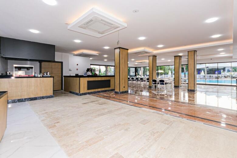 Lara World Hotel