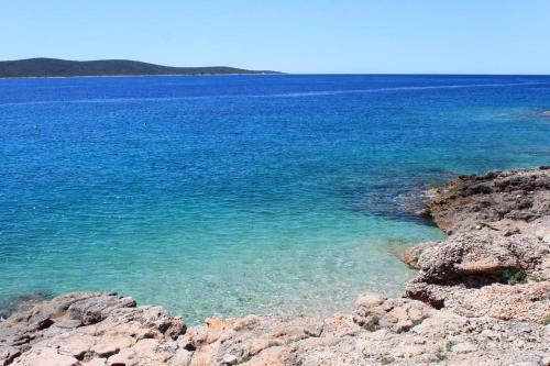 Apartments By The Sea Zavala (hvar) - 8637