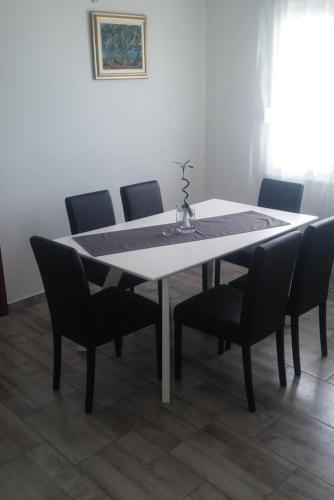 Apartment Krilo Jesenice 13898b