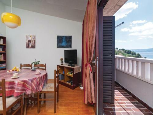 Three-bedroom Apartment In Jesenice