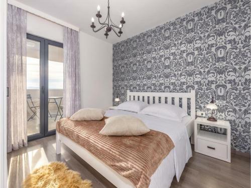 Four-bedroom Holiday Home In Krilo Jesenice