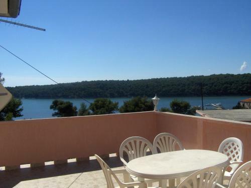 Apartment In Kampor/insel Rab 34325