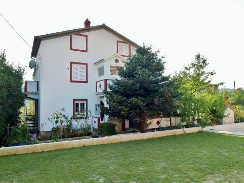 Apartments Ivans