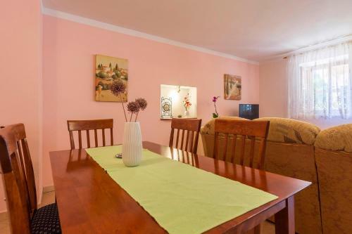Zvana In Bubani (haus F�r 5 Personen)