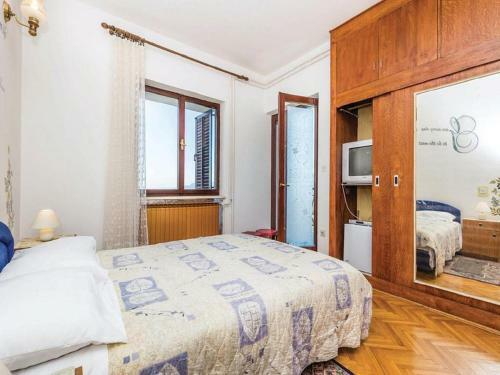 Apartments With A Parking Space Kastav (opatija) - 13568