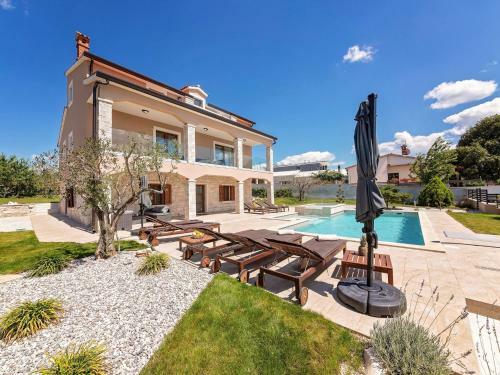Villa Gambin