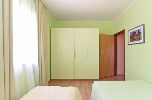 House Ivana 1664