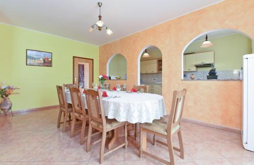 House Ivana 1664