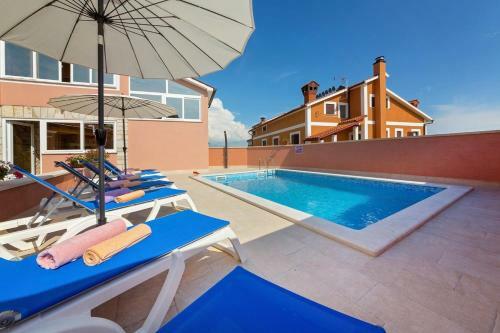 Villa Petra Castelier