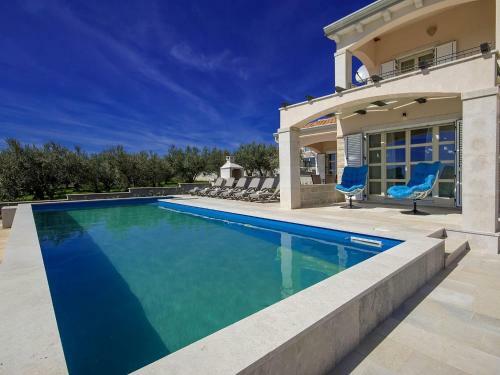 Villa Blanca