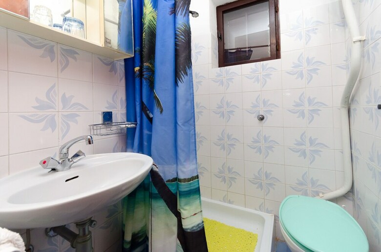 Hostal Apartments And Room Sreten