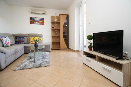 Apartment Romana D.
