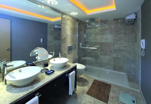 Hotel Cettia Beach Resort