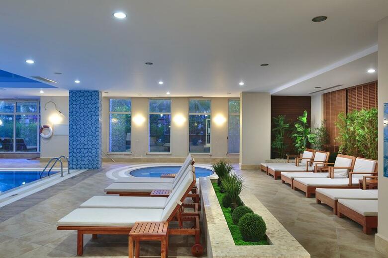 Hotel Sunis Evren Beach Resort