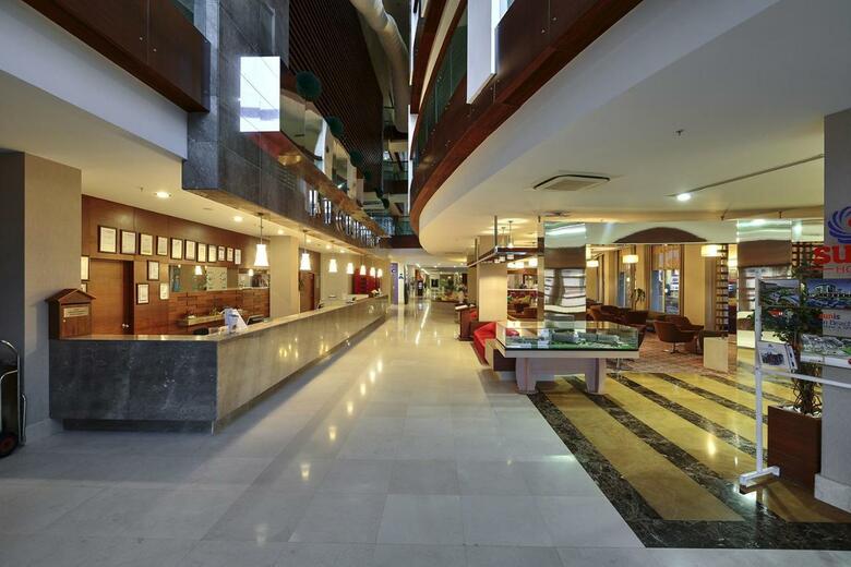 Hotel Sunis Evren Beach Resort