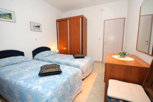 Apartment Uvala Vrbovica 4390a