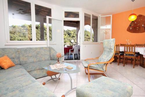 Apartment Uvala Vrbovica 4390a